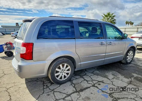 2016 Chrysler Town & Country Touring z USA, uszkodzony, nr VIN 2C4RC1BG9GR299079